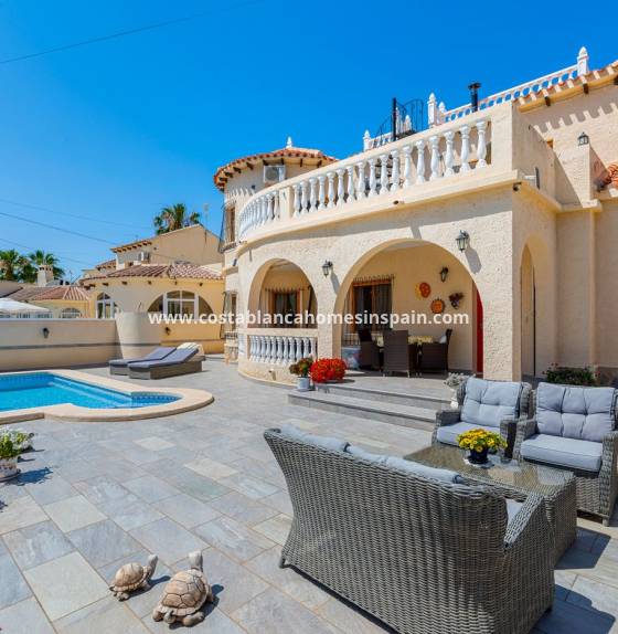 Detached Villa - Resale - Villamartin - 1050DHT