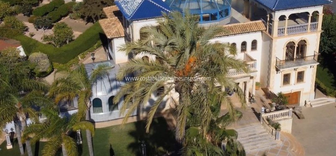 Detached Villa - Resale - Villamartin - Villamartin