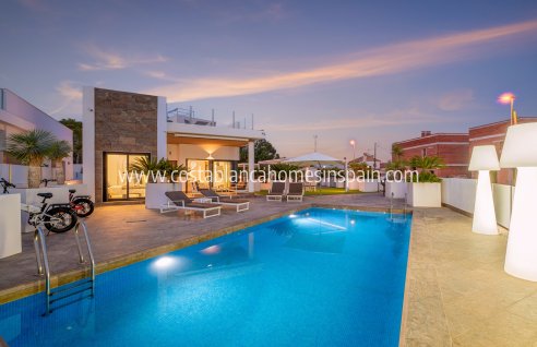 Detached Villa - Resale - Villamartin - Villamartin