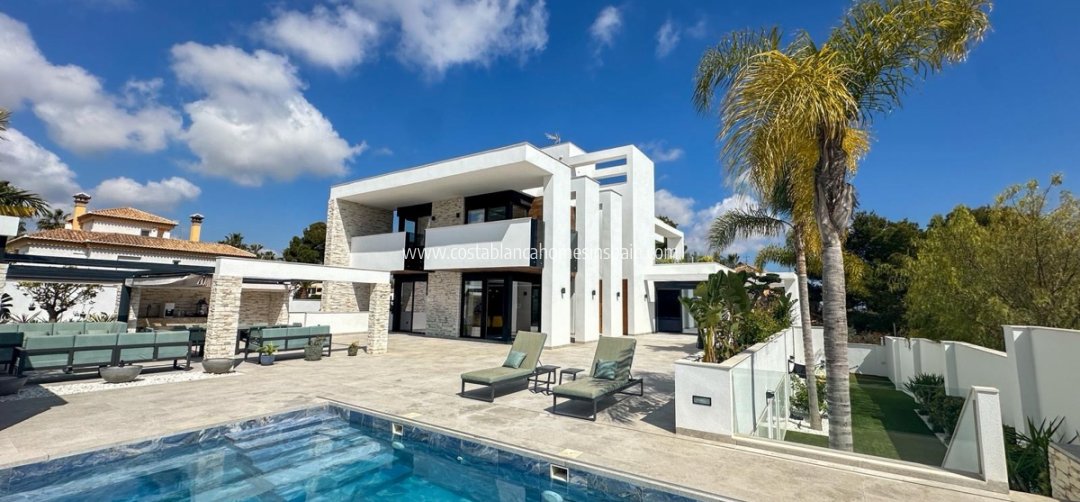 Detached Villa - Resale - Villamartin - Villamartin