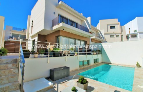 Detached Villa - Resale - Villamartin - Villamartin