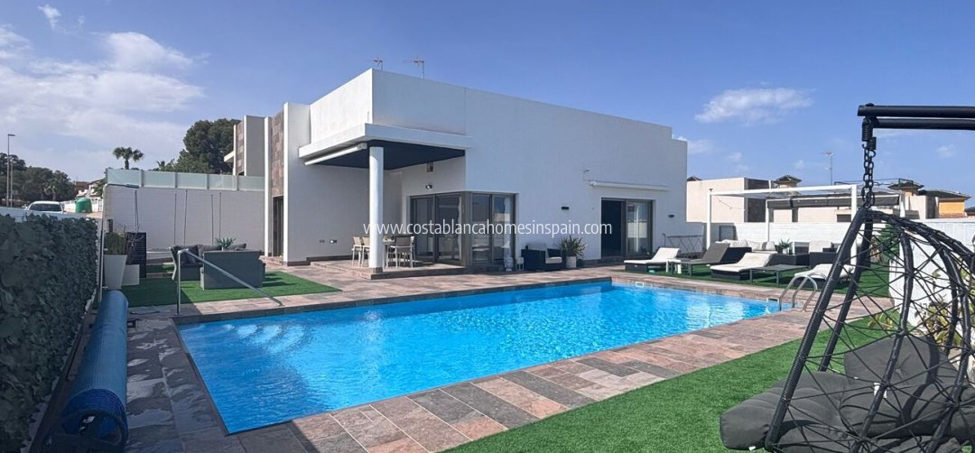 Detached Villa - Revente - Villamartin - Pau 8