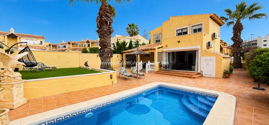 Detached Villa - Revente - Villamartin - Villamartin