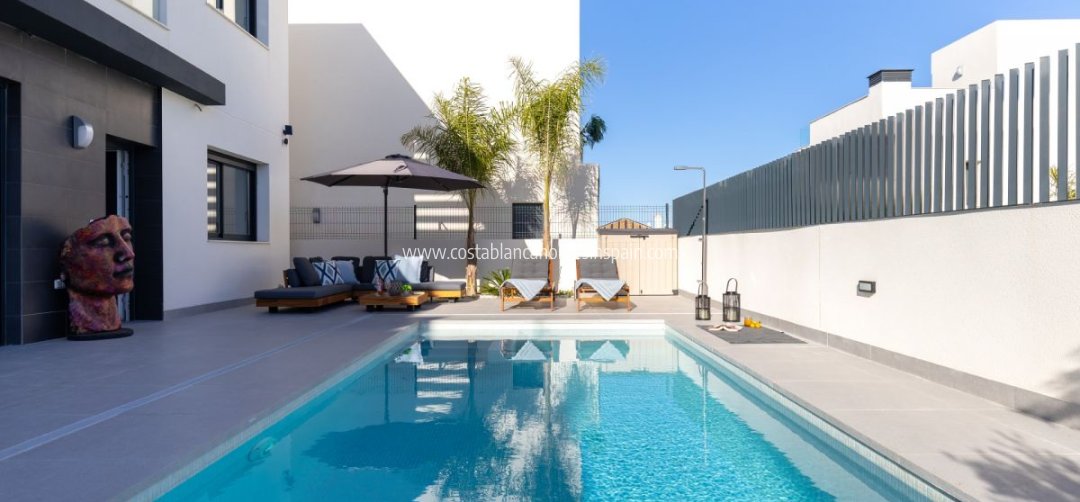 Detached Villa - Sale - Algorfa - Algorfa