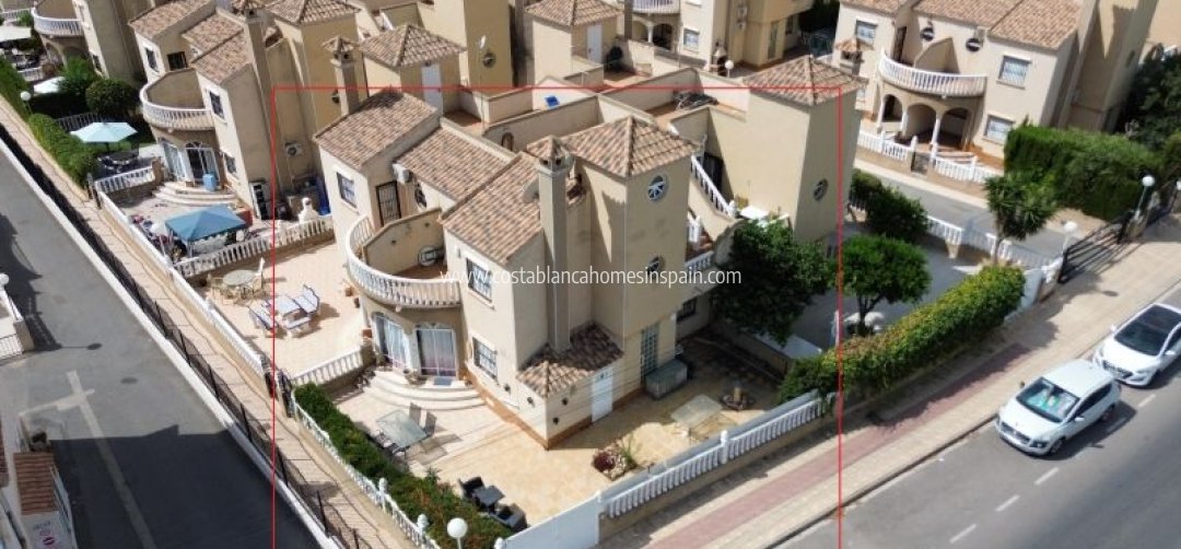 Detached Villa - Sale - Orihuela - Orihuela Costa