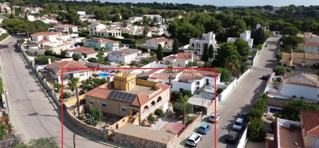 Detached Villa - Sale - Pinar de Campoverde - Pinar de Campoverde