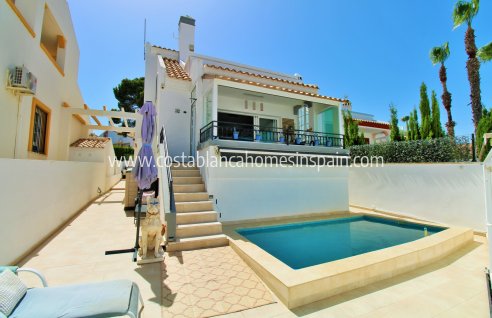 Detached Villa - Sale - Villamartin - Villamartin