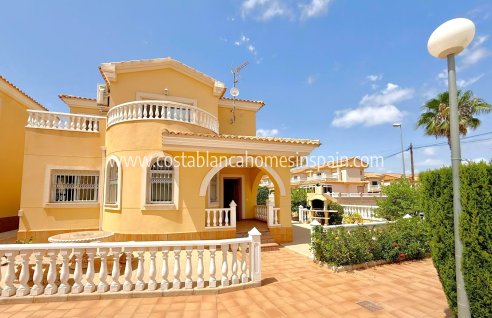 Detached Villa - Sale - Villamartin - Villamartin