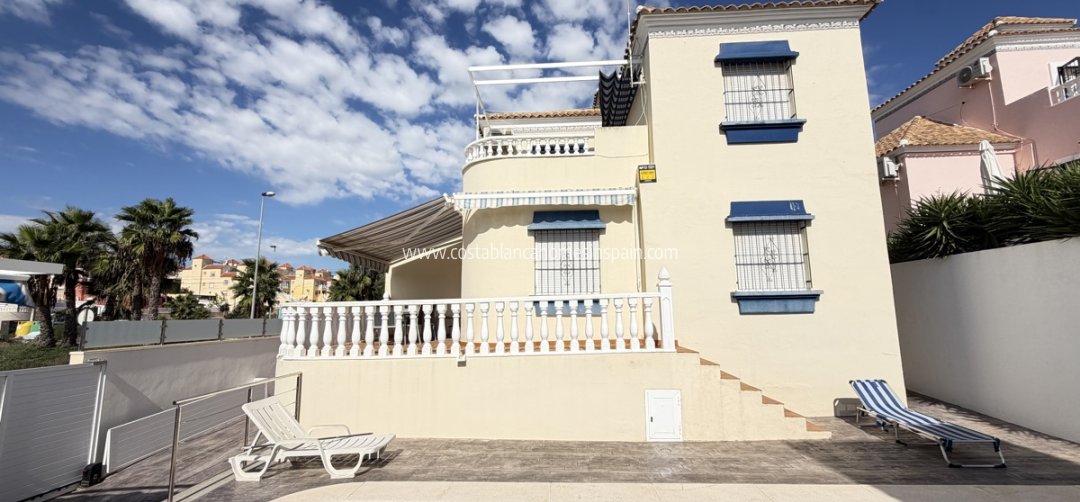 Detached Villa - Sale - Villamartin - Villamartin