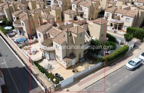 Detached Villa - Venta - Orihuela - Orihuela Costa