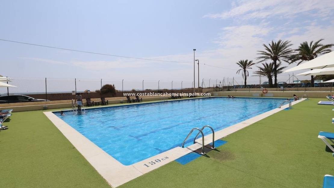 Endursölu - Apartment - Alicante - Barrio Obrero