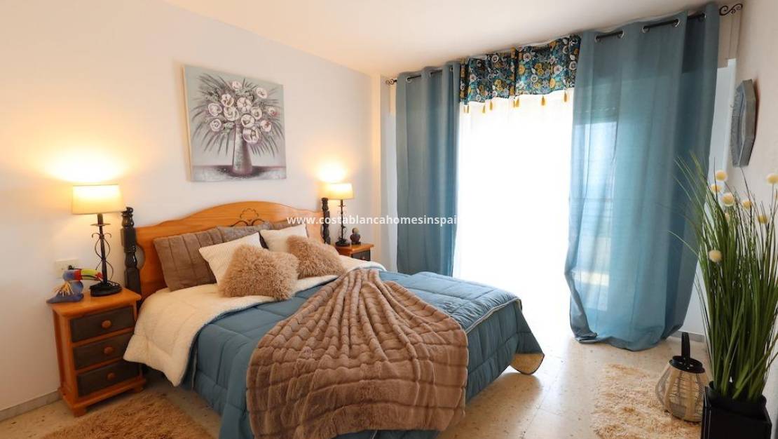 Endursölu - Apartment - Alicante - Barrio Obrero