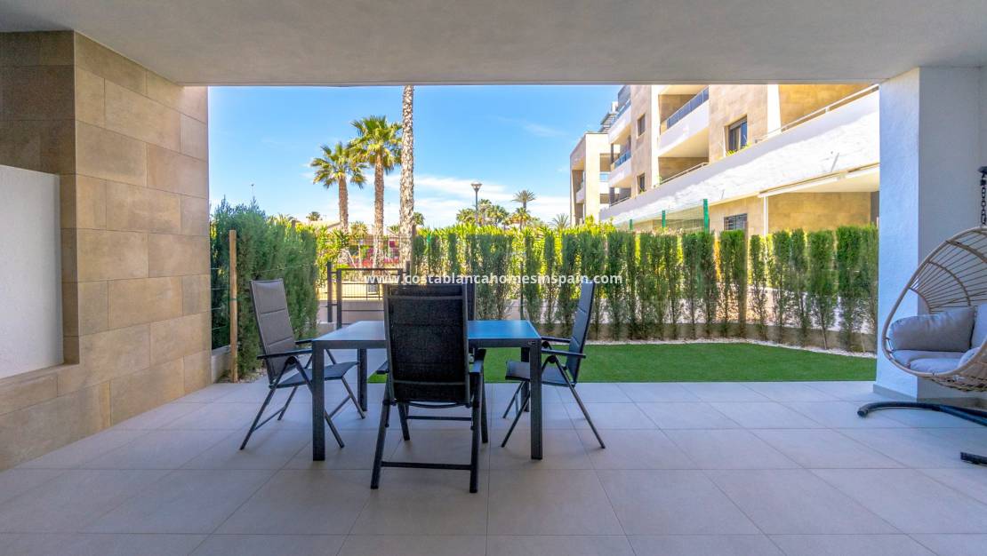 Endursölu - Apartment / flat - Orihuela Costa - Playa Flamenca