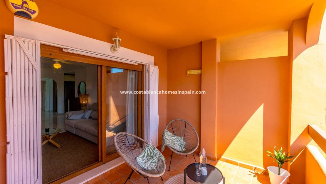 Endursölu - Apartment / flat - Orihuela Costa - Villamartín