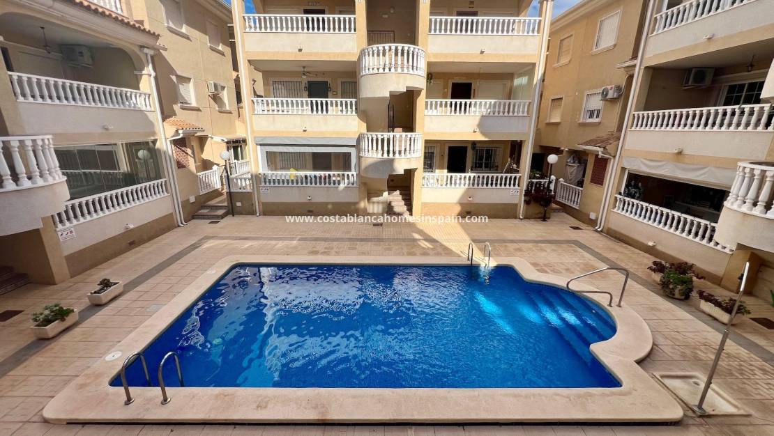 Endursölu - Apartment - Orihuela Costa - La Florida