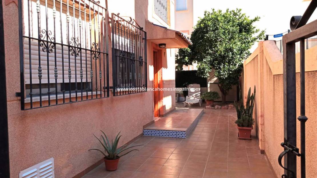 Endursölu - Apartment - Orihuela Costa - La Zenia