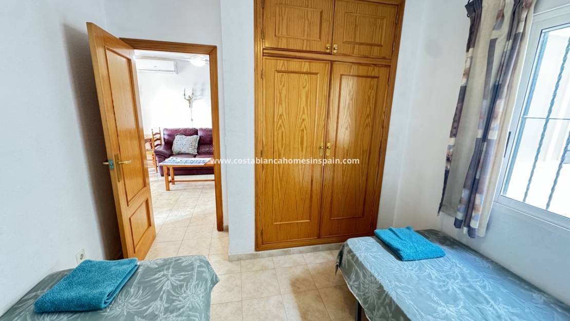 Endursölu - Apartment - Orihuela Costa - La Zenia