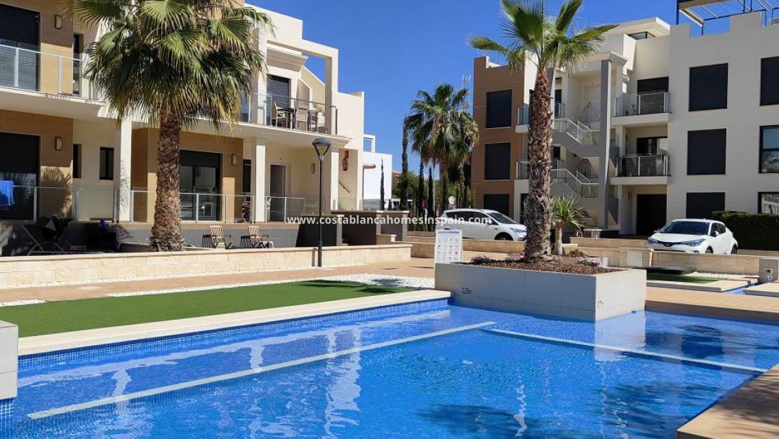 Endursölu - Apartment - Orihuela Costa - La Zenia