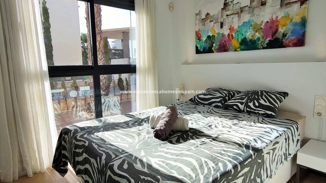 Endursölu - Apartment - Orihuela Costa - La Zenia