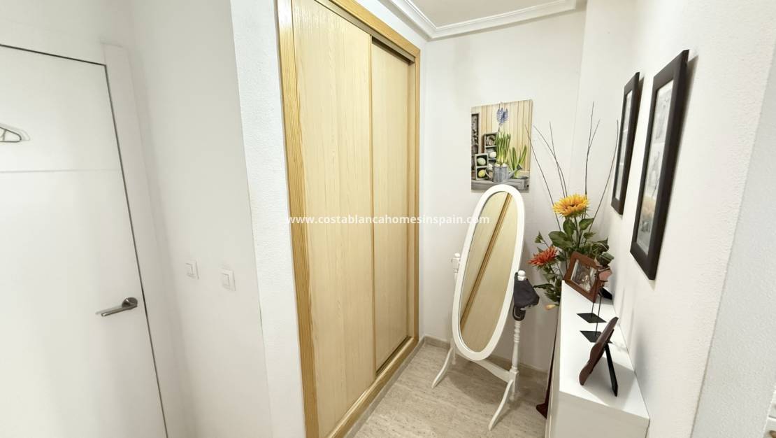 Endursölu - Apartment - Orihuela Costa - La Zenia