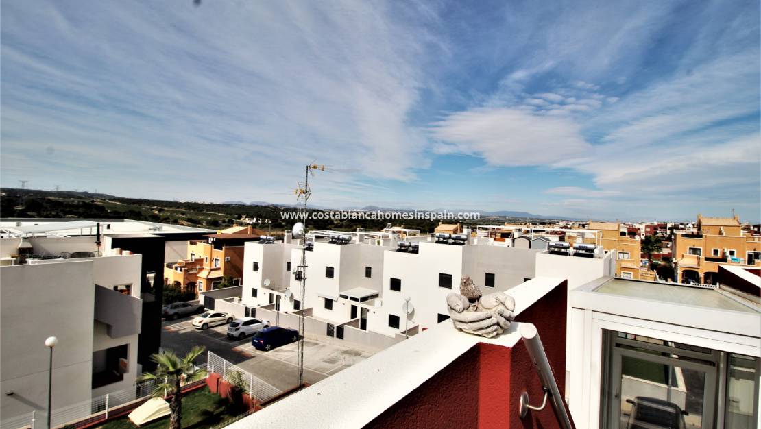 Endursölu - Apartment - Orihuela Costa - Los Altos