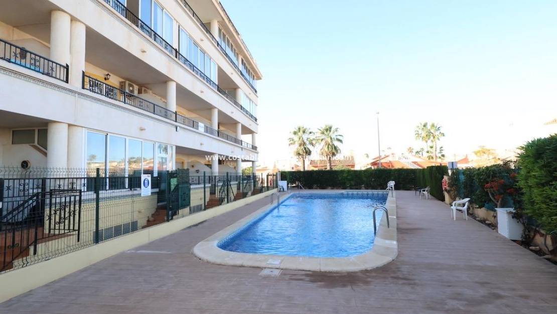 Endursölu - Apartment - Orihuela Costa - Punta Prima