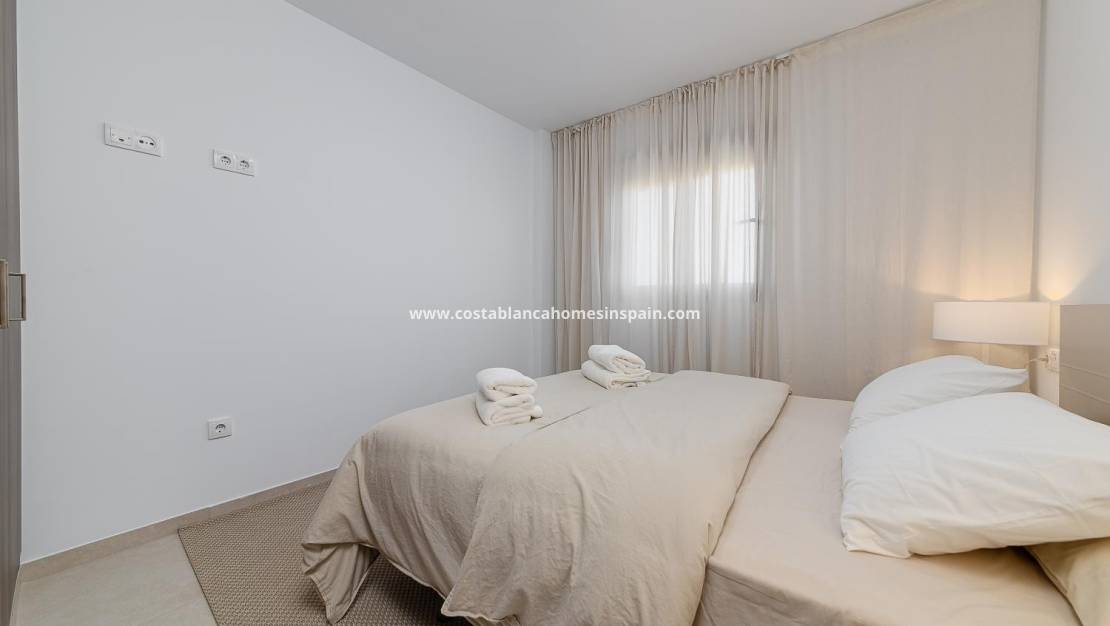 Endursölu - Apartment - Orihuela Costa - Villamartin