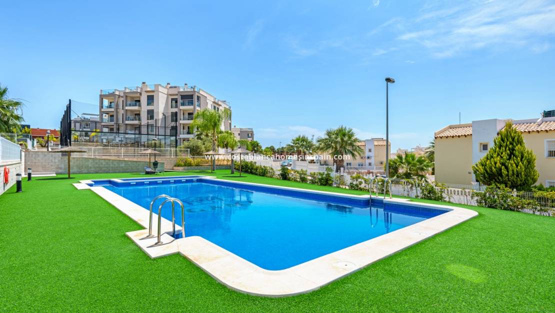 Endursölu - Apartment - Orihuela Costa - Villamartín