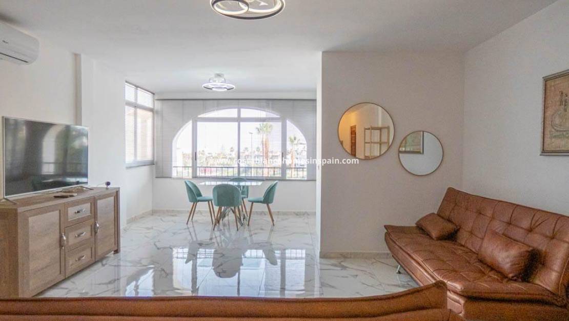 Endursölu - Apartment - Orihuela Costa - Villamartin