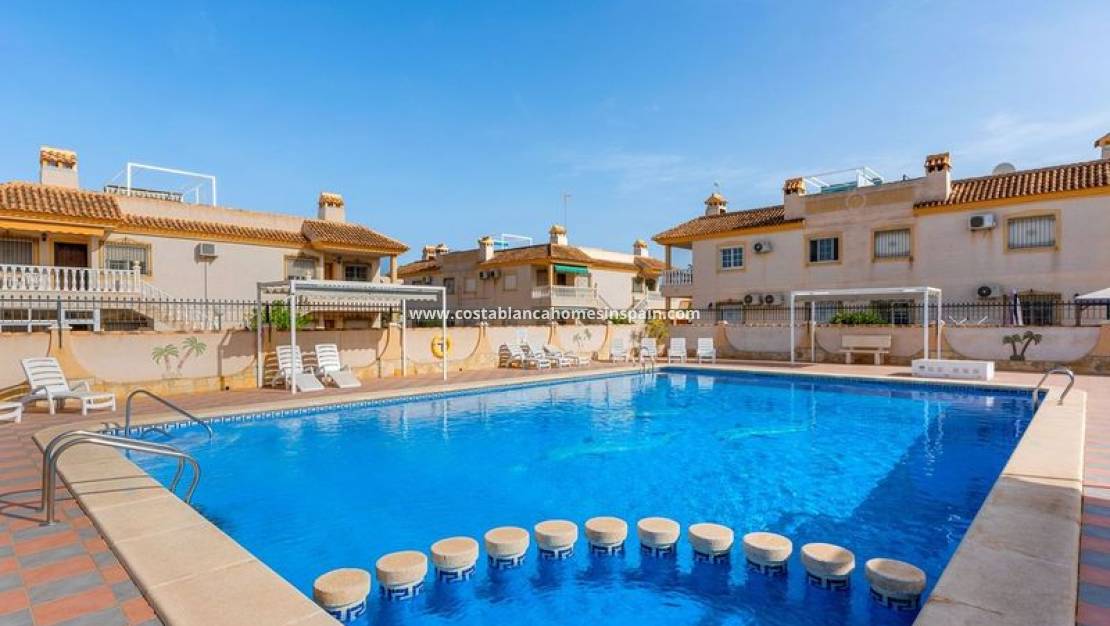 Endursölu - Apartment - Orihuela - Villamartin