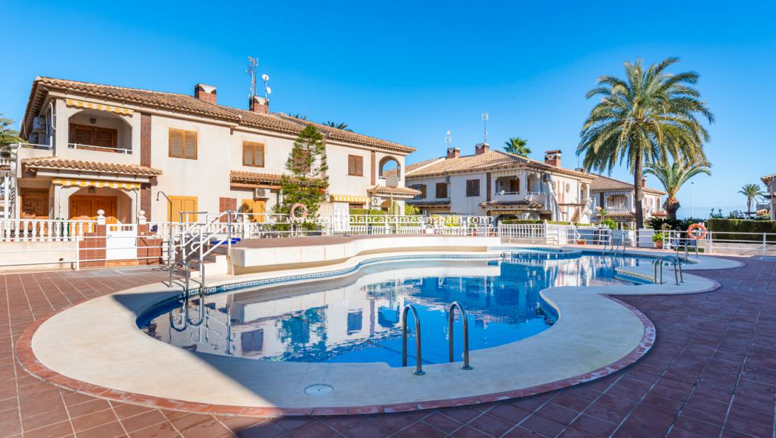 Endursölu - Apartment - Punta Prima