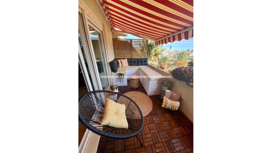 Endursölu - Apartment - Punta Prima