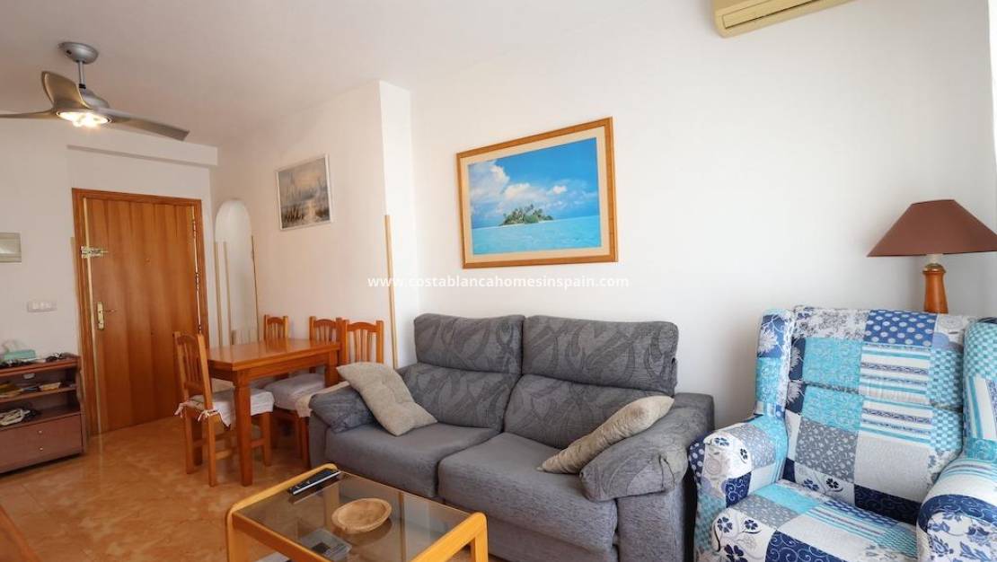 Endursölu - Apartment - Torrevieja - Acequion