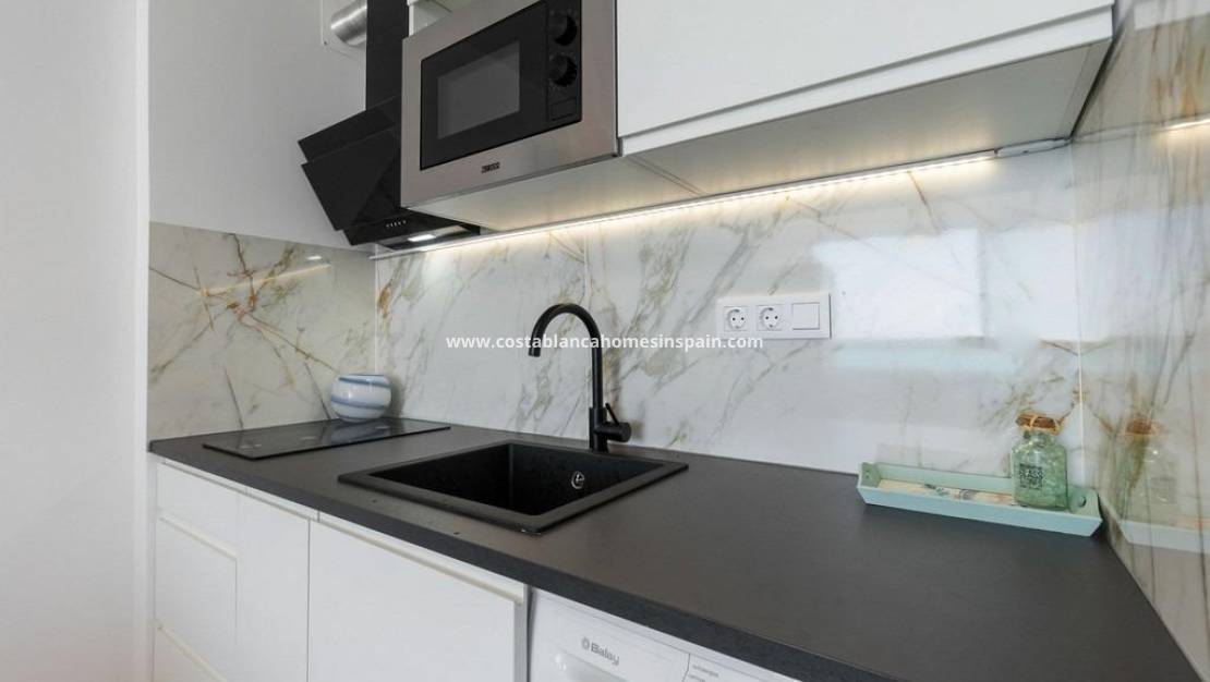 Endursölu - Apartment - Torrevieja - Cabo cervera