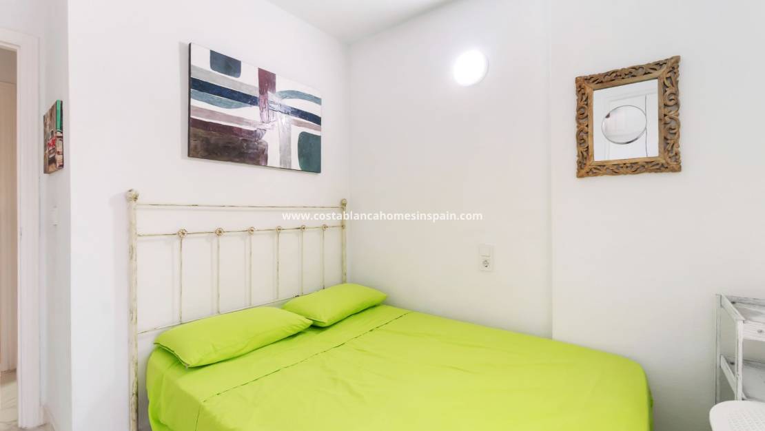 Endursölu - Apartment - Torrevieja - Centro