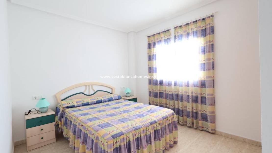 Endursölu - Apartment - Torrevieja - La Mata