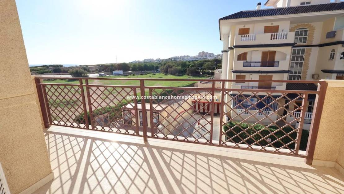 Endursölu - Apartment - Torrevieja - La Mata