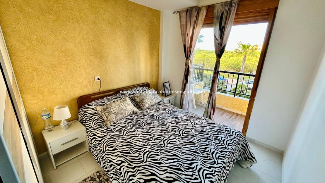 Endursölu - Apartment - Torrevieja - La Mata