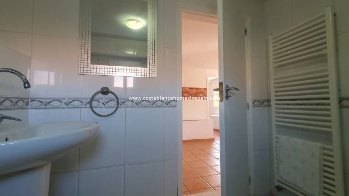 Endursölu - Apartment - Torrevieja - Los Balcones