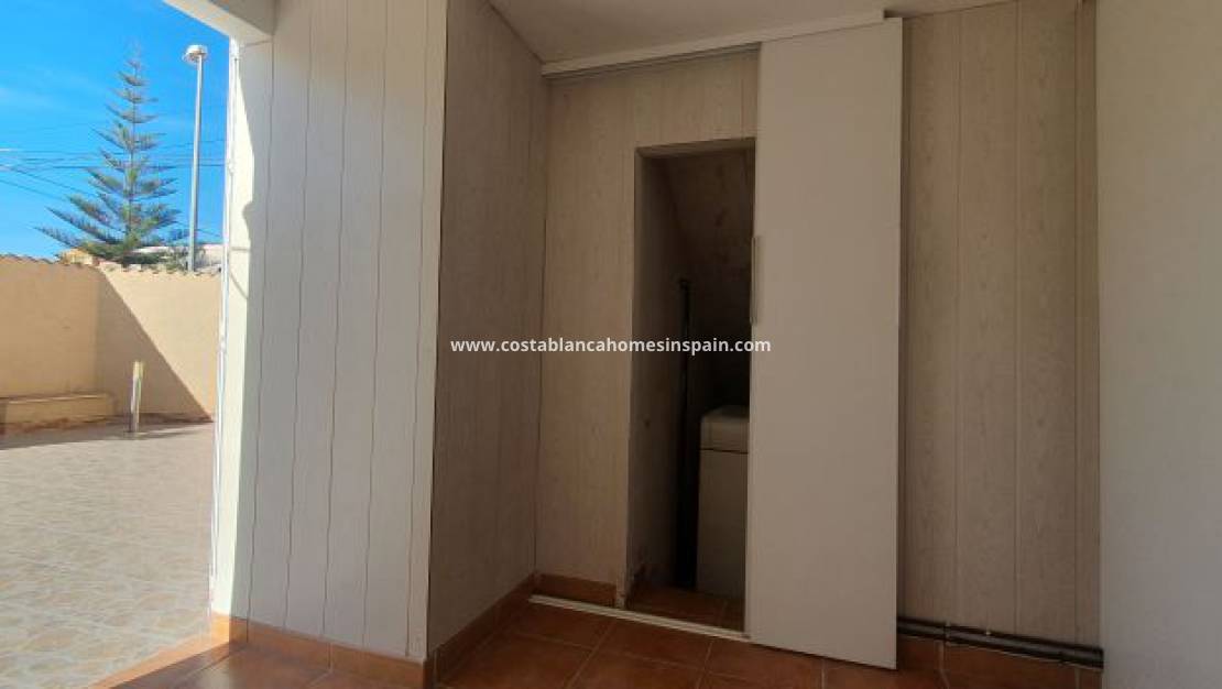 Endursölu - Apartment - Torrevieja - Los Balcones