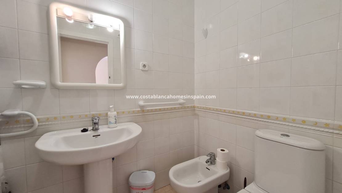 Endursölu - Apartment - Torrevieja - Nueva Torrevieja - Aguas Nuevas