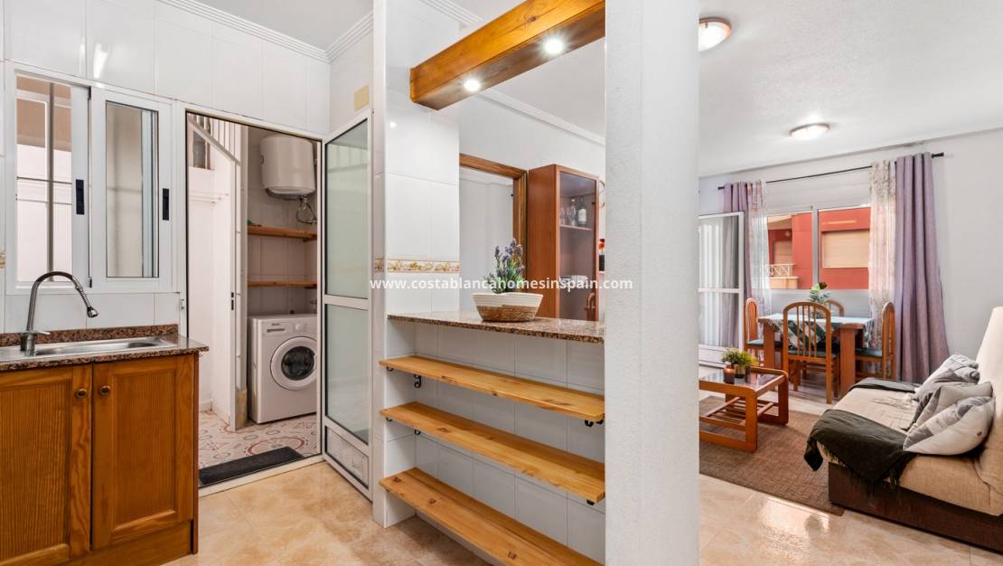 Endursölu - Apartment - Torrevieja - Parque las naciones