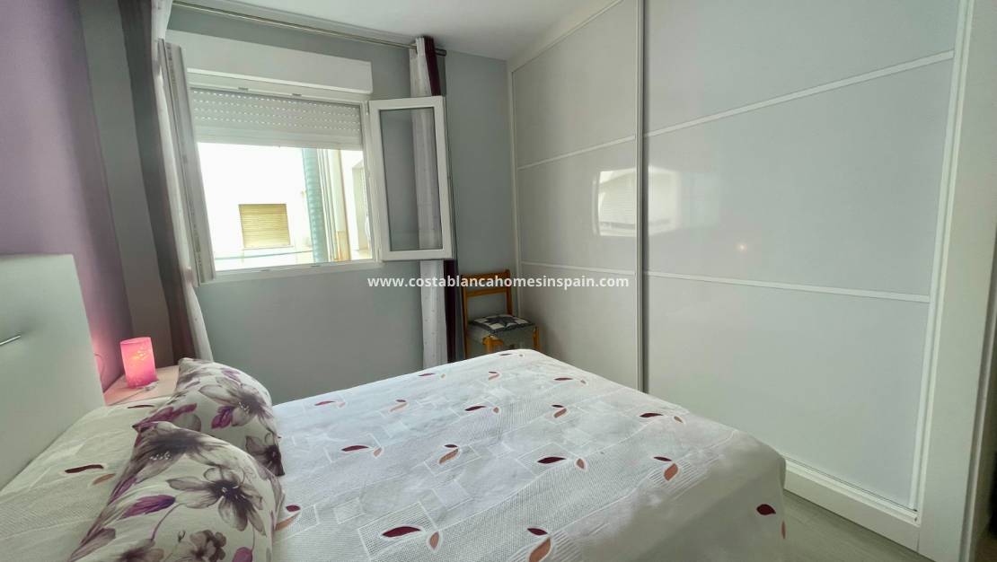 Endursölu - Apartment - Torrevieja - Playa del Cura