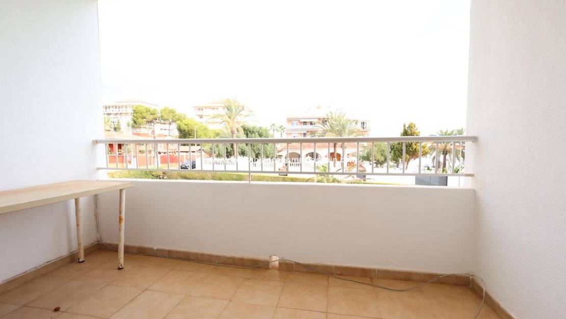 Endursölu - Apartment - Torrevieja - Punta Prima