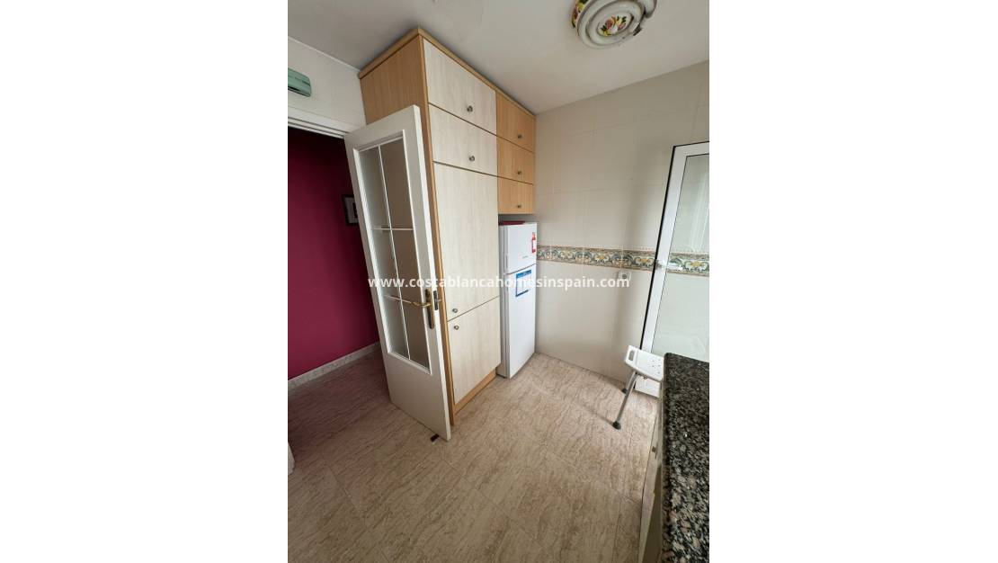 Endursölu - Apartment - Torrevieja