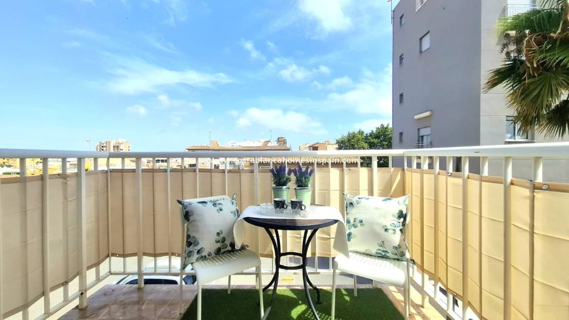 Endursölu - Apartment - Torrevieja
