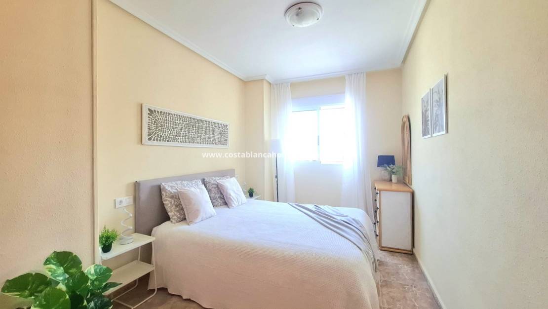 Endursölu - Apartment - Torrevieja