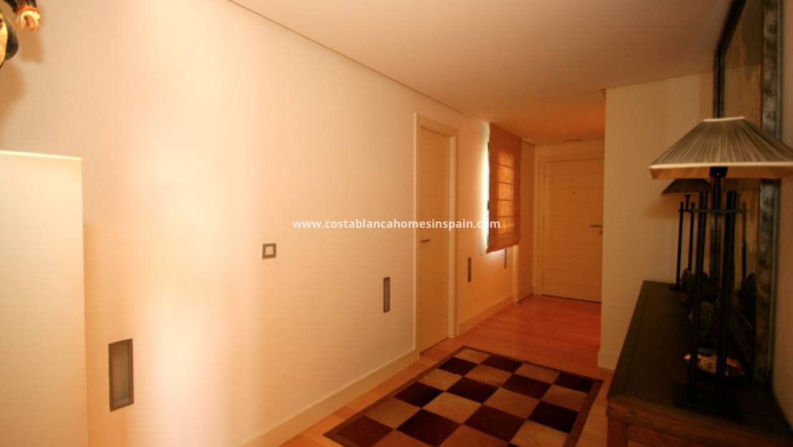 Endursölu - Apartment - Villamartin