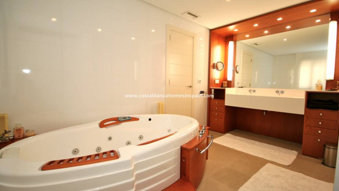 Endursölu - Apartment - Villamartin