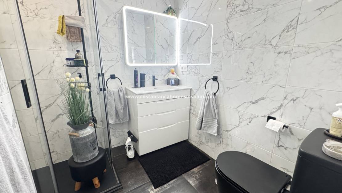 Endursölu - Bungalow - Villamartin